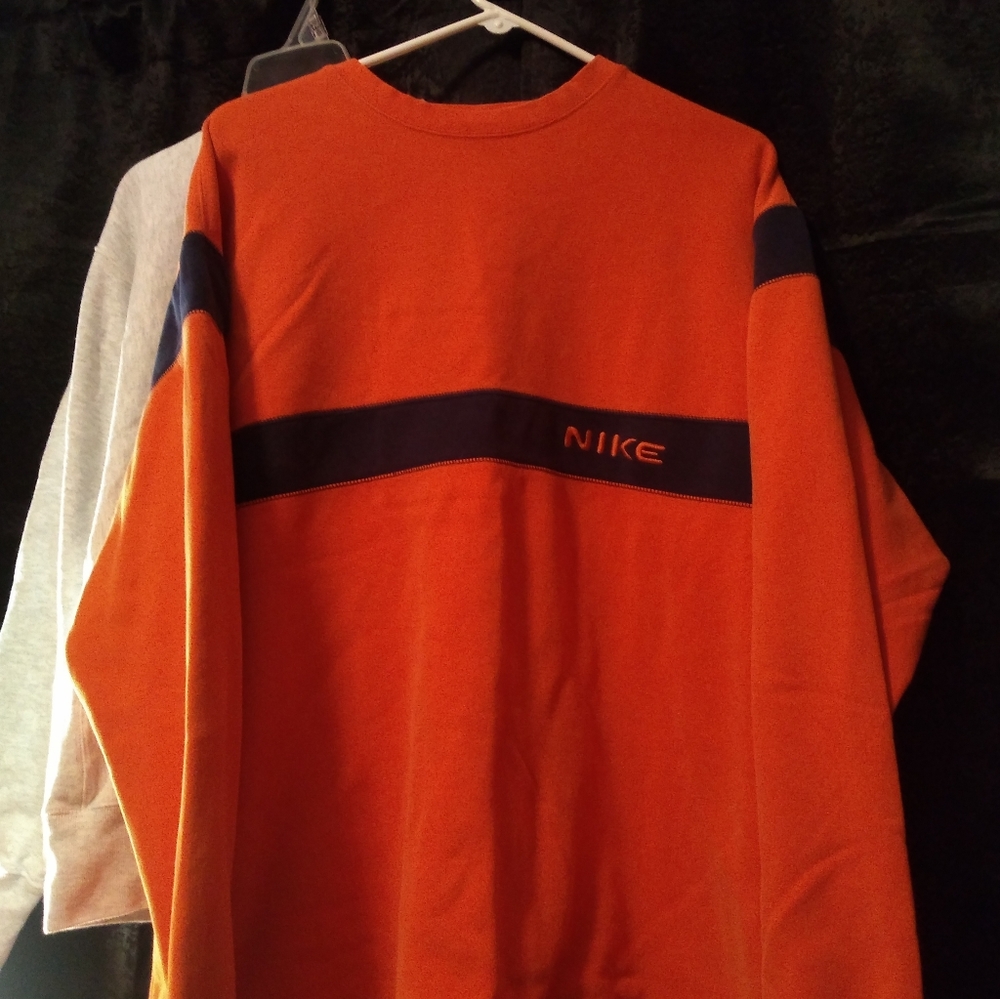 vintage Nike sweatshirt